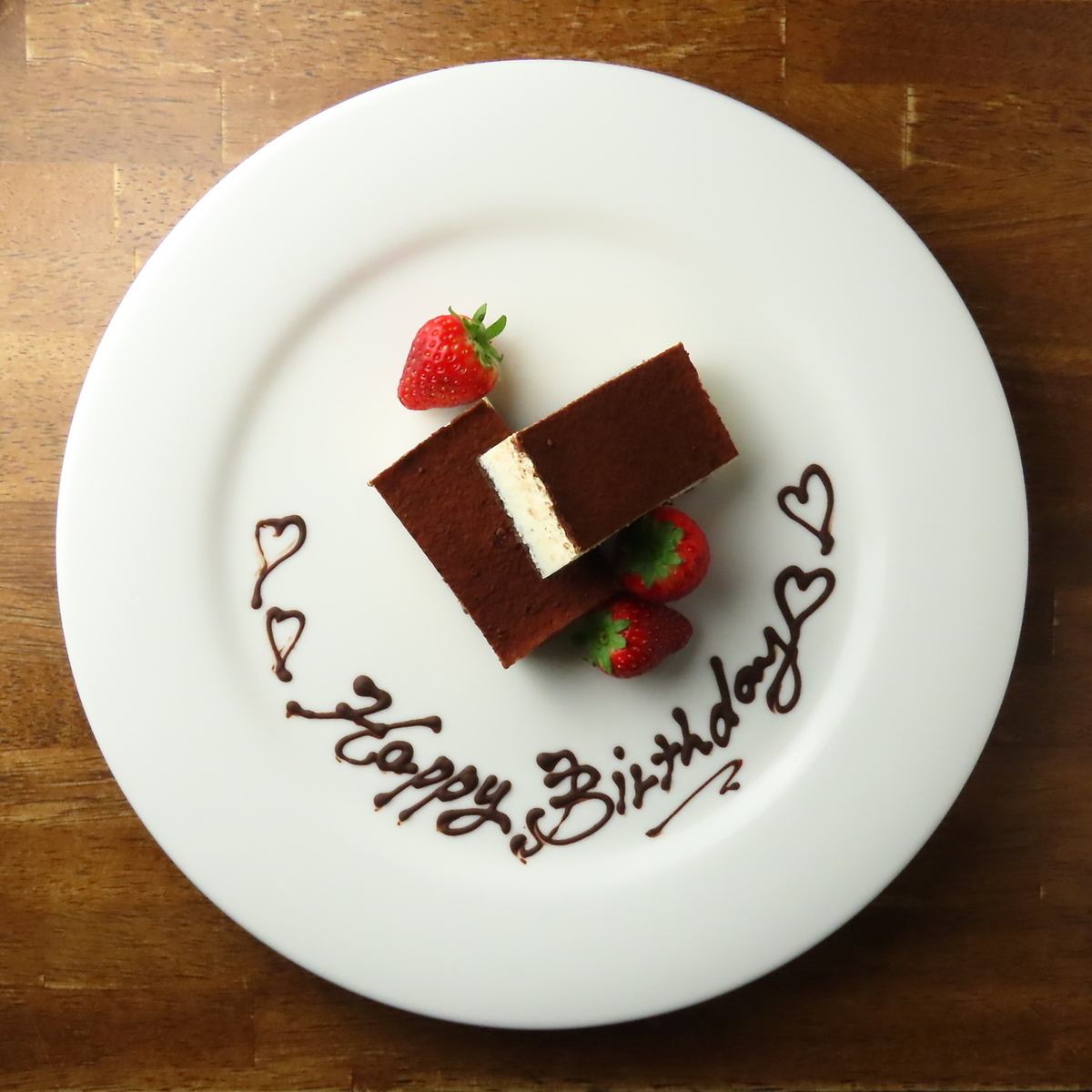 大切な方の特別な日にもぜひ♪メッセージプレートご用意できます