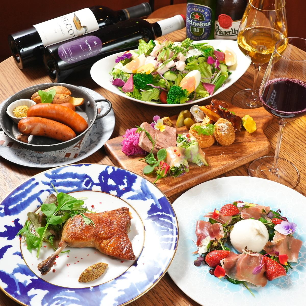 牛ステーキや鴨肉など、ビストロならではの肉料理をご用意♪