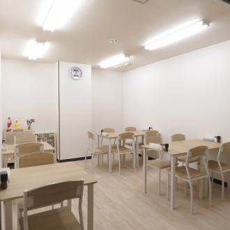 2名×７席ございます。