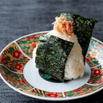 おにぎり(鮭・梅) 1個