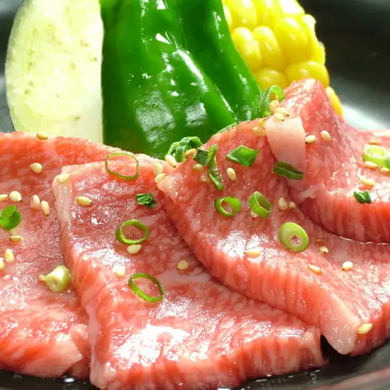 焼いて喰って元氣！元氣カルビ！贅沢お肉をリーズナブルに提供！