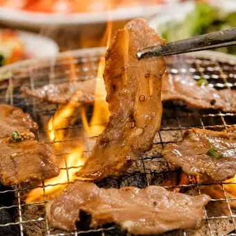 【お手軽・焼肉食べ放題】カルビなど全70品♪100分食べ放題〈一人様OK〉2,990円（税込3,289円）