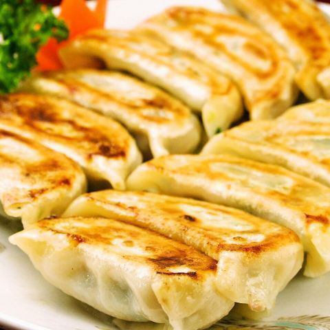 Popular menu ★ Grilled dumplings
