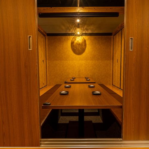 提供多間包廂♪可容納2人以上♪