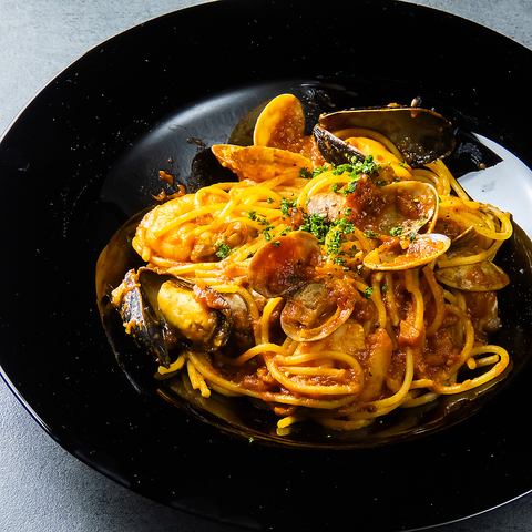 海鮮トマトパスタ