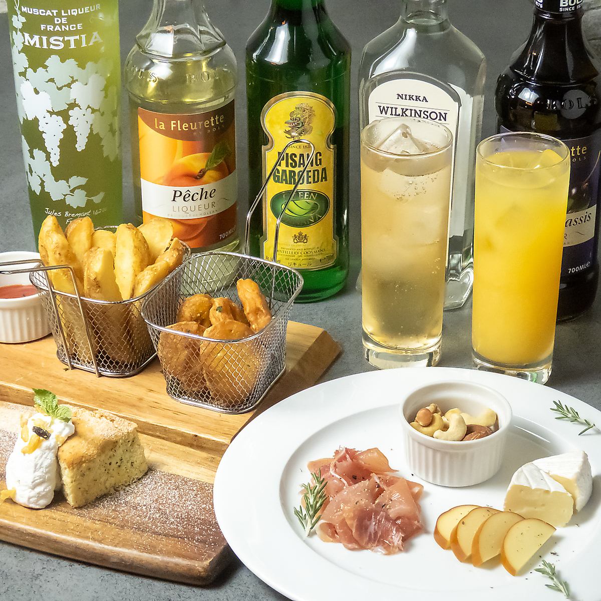 ランチタイムのみ受付！昼飲みコースのご用意あります◎ご堪能を