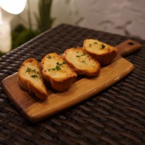 Basil Garlic Toast