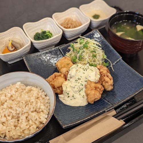 超值午餐1000日圓起