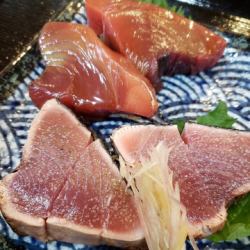 漬カツオと塩カツオ二種盛り