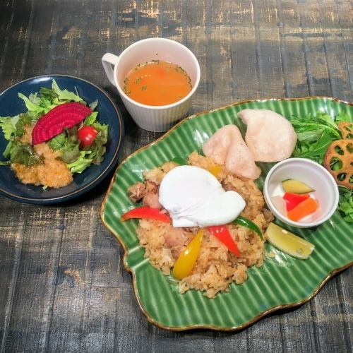 ナシゴレン -インドネシア風炒飯-