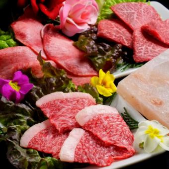 [For a banquet] Including Kobe beef♪ 120 minutes of all-you-can-drink included! 8 dishes in total, Banquet B course 8,250 yen (tax included)