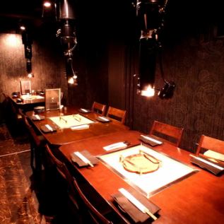 Elegant complete private room for up to 16 people.Recommended for banquets ☆