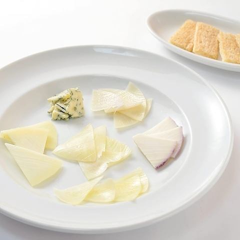 Assorted carefully selected cheeses