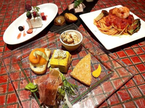 Special lunch course (5 kinds of appetizers + pasta + meat dish of the day + dessert and coffee or tea)