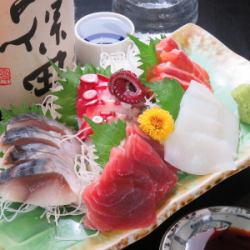 Assortment of 5 sashimi