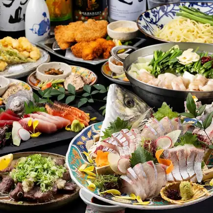 Winter Banquet [Tsubaki]: Freshly caught Bungo horse mackerel sashimi, Hakata motsunabe (offal hot pot), thick-cut beef tongue, and monkfish (120-minute all-you-can-drink included)