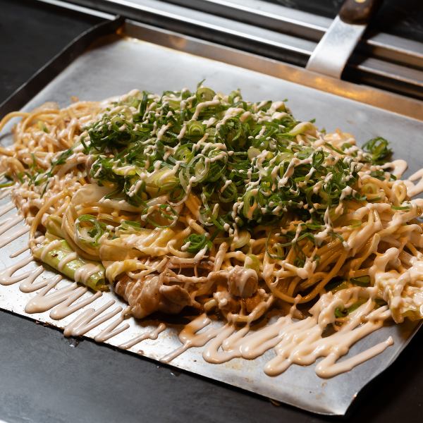 豊富な鉄板メニューをご用意！充実した食べ放題メニュー♪