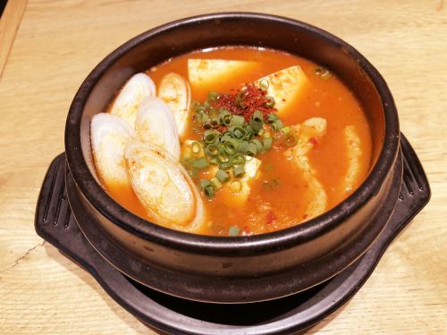 Kimchi jjigae (with Korean natto)