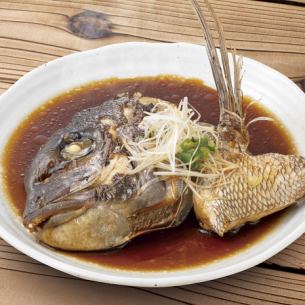 Boiled red sea bream helmet