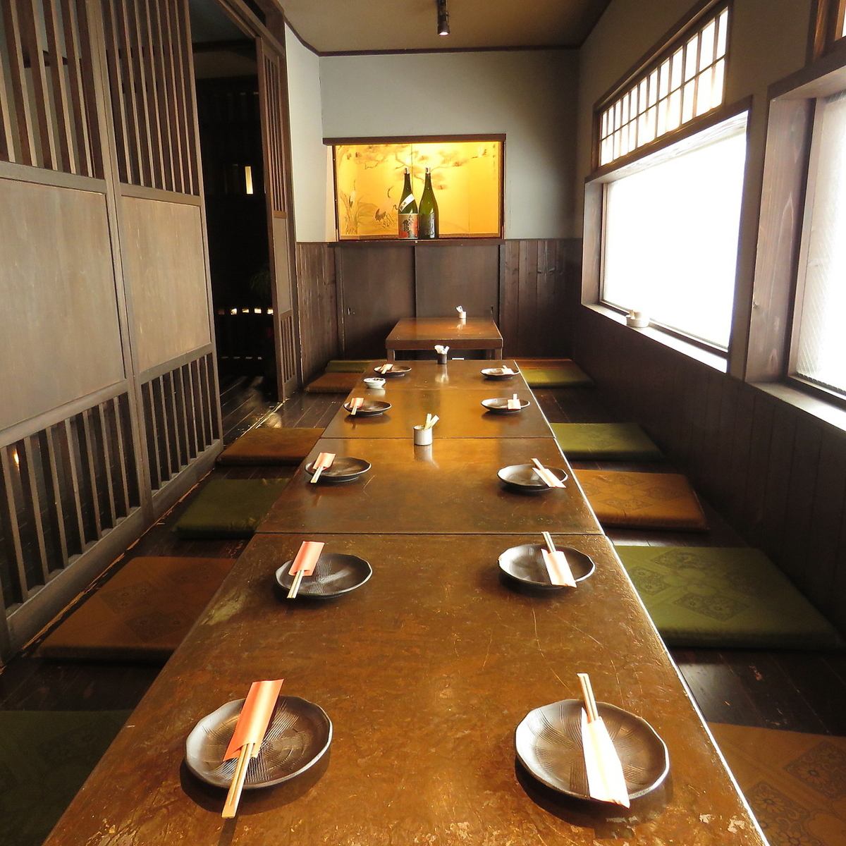The extremely popular Hanagura Taimeshi course starts from 4,000 yen. Other meat and fish courses are also available.