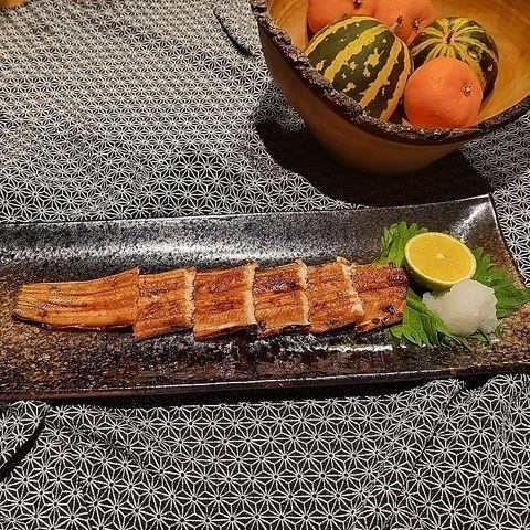 Please enjoy the finest conger eel in a calm shop♪