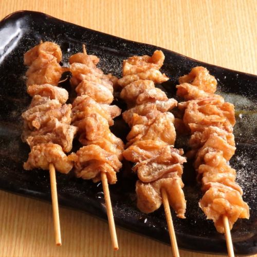 一本一本が絶妙な焼き加減！安くて美味しい【やみ(つき)串】