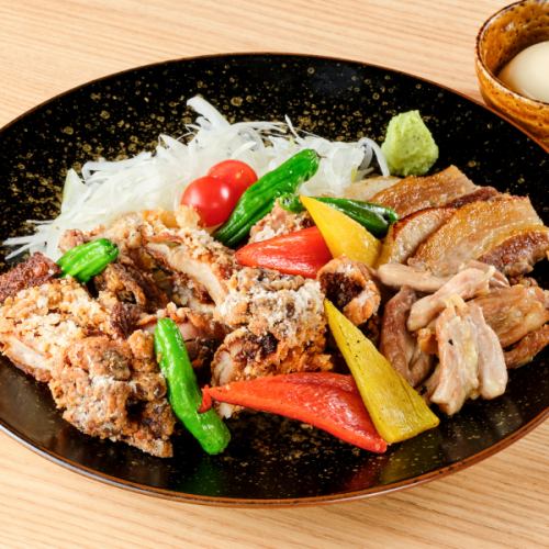 每个人都有一大盘肉