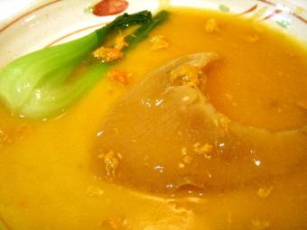 Stewed shark fin with crab miso (1 serving ~)