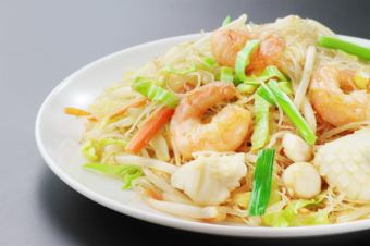 湯蕎麥麵（雞肉和香菇/廣東海鮮/排骨）/廣東海鮮米粉