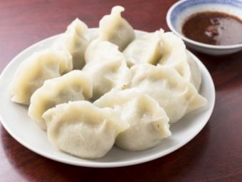 Water dumplings (6 pieces) / Grilled dumplings (7 pieces)