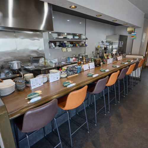仕事帰りのチョイ飲みに♪一人でも気軽に立ち寄れるお店