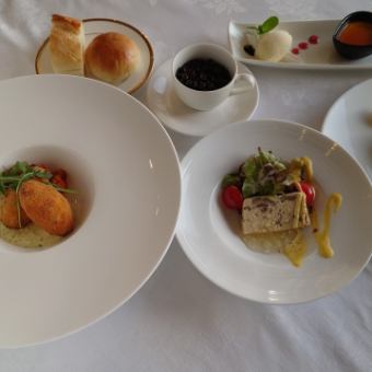 [6 dishes in total◆Chef's recommended lunch course] 2,700 yen~