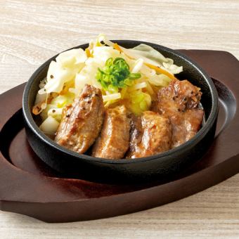 マグロ頬肉鉄板焼き