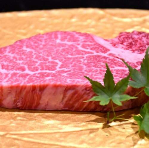 極上の赤身、シャトーブリアン。贅沢な一口をあなたに。