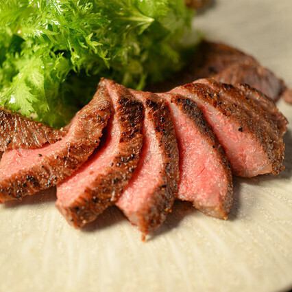 -Specially selected grilled Japanese Black beef served with Thai soy sauce and wasabi