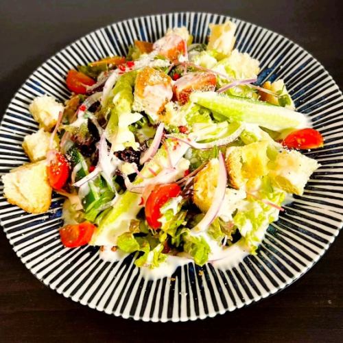 米粉クルトンのシーザーサラダ