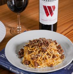 和牛100%ボロネーゼ