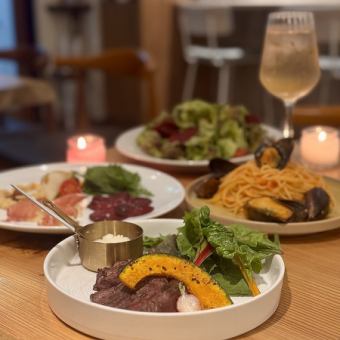 【名物ハラミとムール貝】隠れ家でゆっくり楽しむ飲み放題付コース