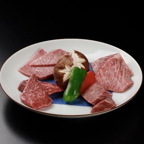『厳選肉盛り合わせ』希少部位のお肉も◎四種盛り4800円