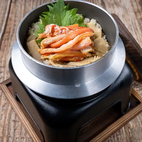 Crab rice pot