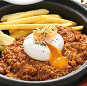 【10月】キーマカレー (羽釜ごはん・ごはんのお供・スープ食べ飲み放題付き)