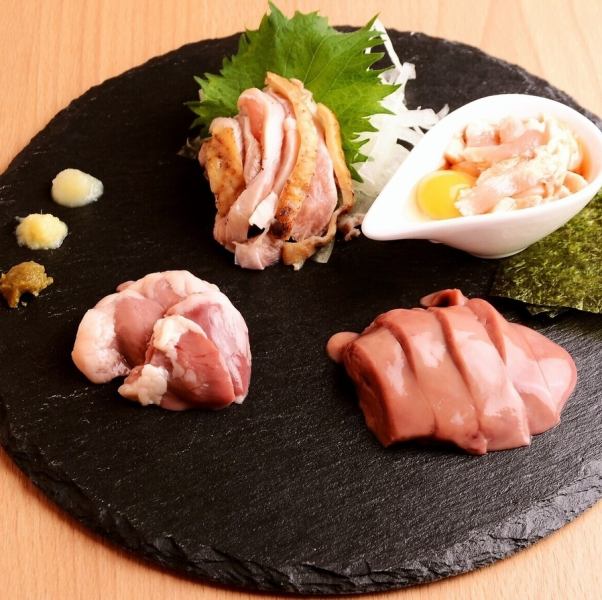 ~Sorry to sell out~ A limited quantity of "Bird Sashimi" served with sweet soy sauce from Fukuoka Prefecture.