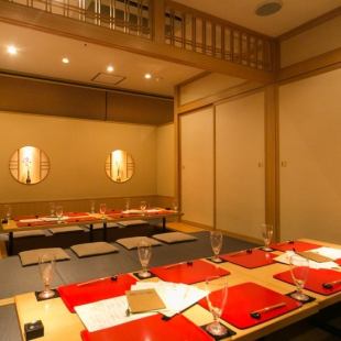 [Banquet hall] We have a digging-type banquet hall that can accommodate up to 16 to 20 people.Since we will put partitions such as sliding doors, we will guide you in a completely private room according to the number of people.The banquet hall is popular, so it is recommended that you make a reservation early.