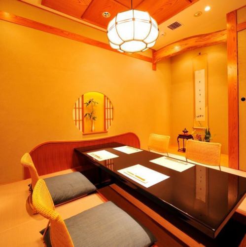 【Complete private room】 A full number of private rooms ranging from 2 people up to 55 people.