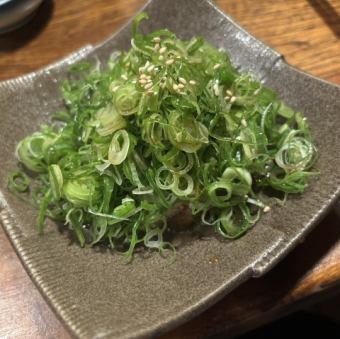 高宫蒸鸡配观音葱