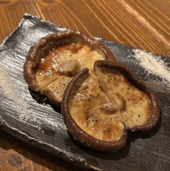 焼山　苗代産しいたけ　バターしょうゆ焼き