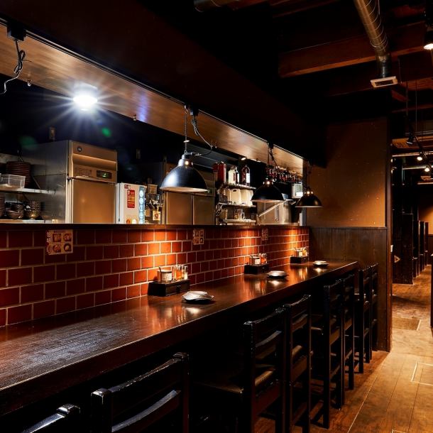[Ideal for a date] Fuse Station's southwest exit is a 30-second walk away! Perfect for a date after work or shopping ♪ Would you like to enjoy yakitori at the counter seats with a great atmosphere?