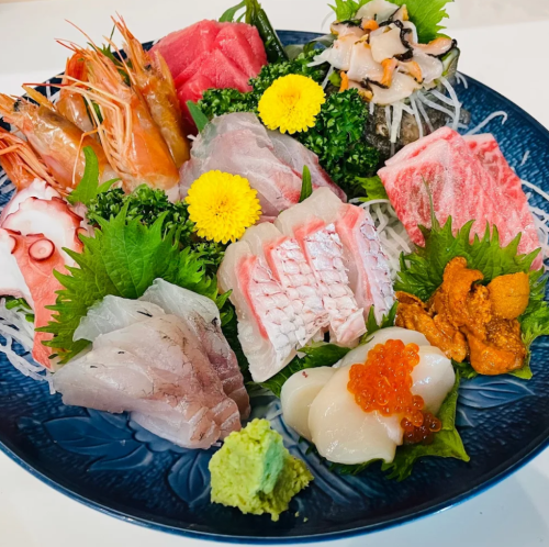 ◆◇Directly from Toyosu◇◆Super fresh!! Assorted sashimi