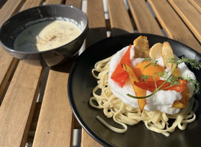 カルボナーラつけ麺