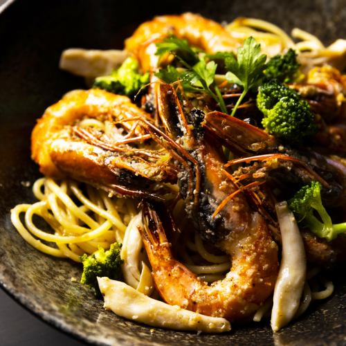 garlic and shrimp pasta